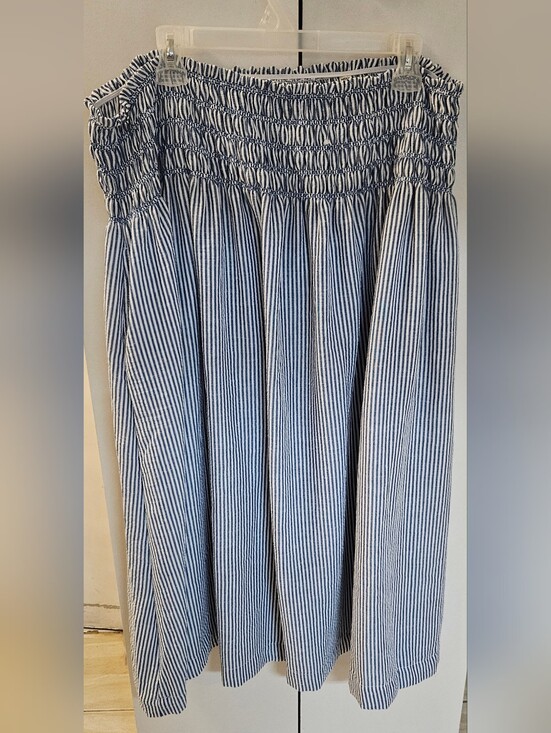 Max Studio Dresses & Skirts - Max Studio Maxi Skirt in Blue